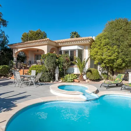 Villa Naranjos *
